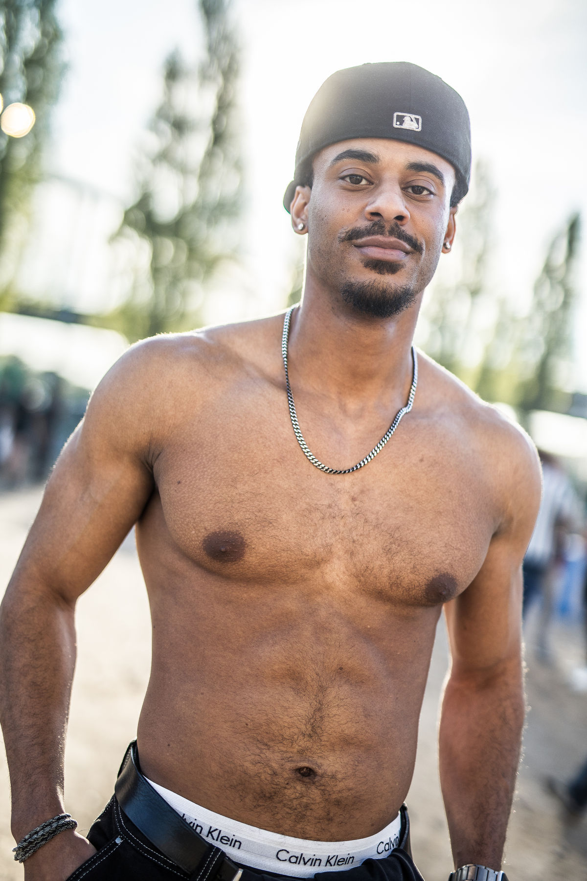 Loading... just a sec